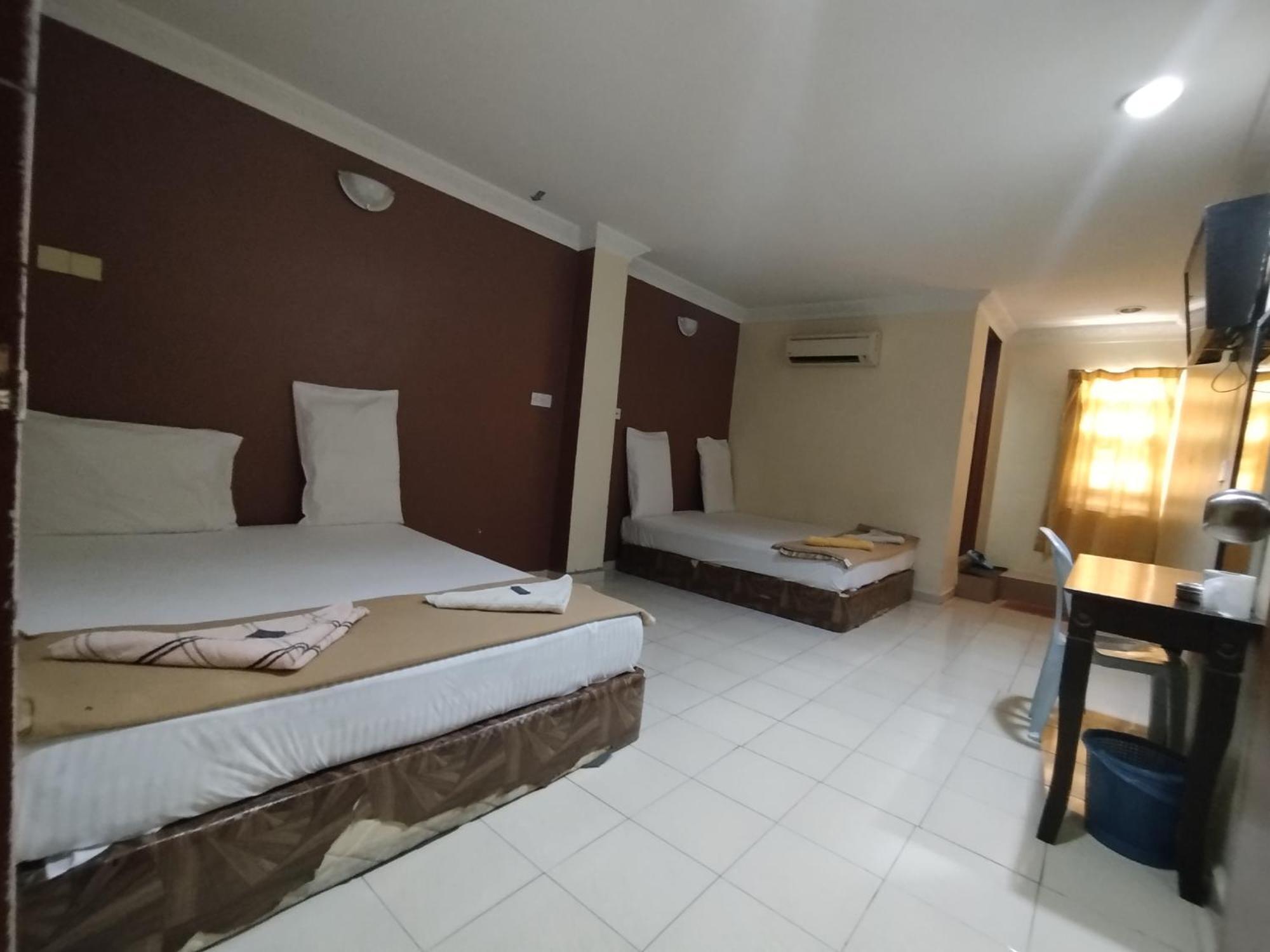 Sentosa Villa Hotel Klang Exteriör bild