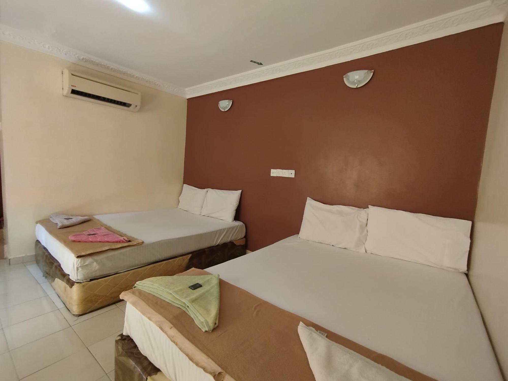 Sentosa Villa Hotel Klang Exteriör bild